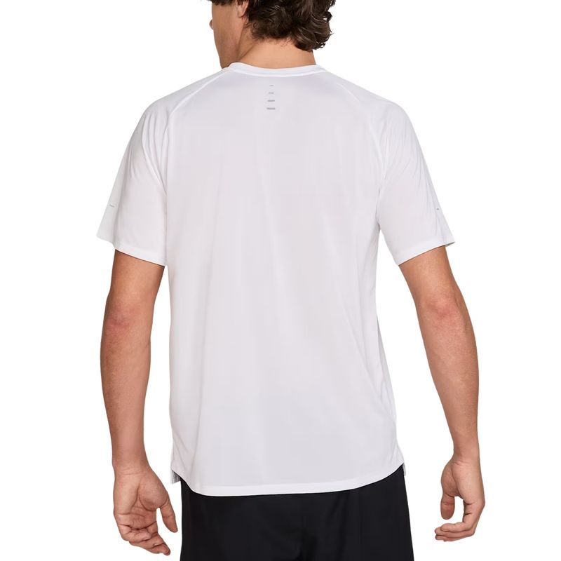 camiseta-nike-dri-fit-adv-stride-masculina-branca