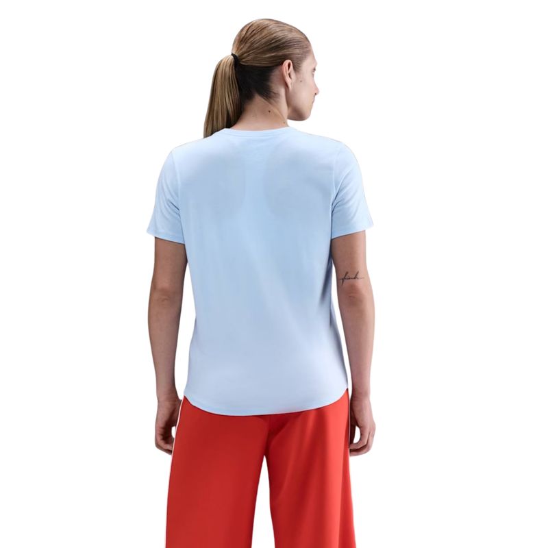 camiseta-nike-sportswear-club-essentials-feminina-azul