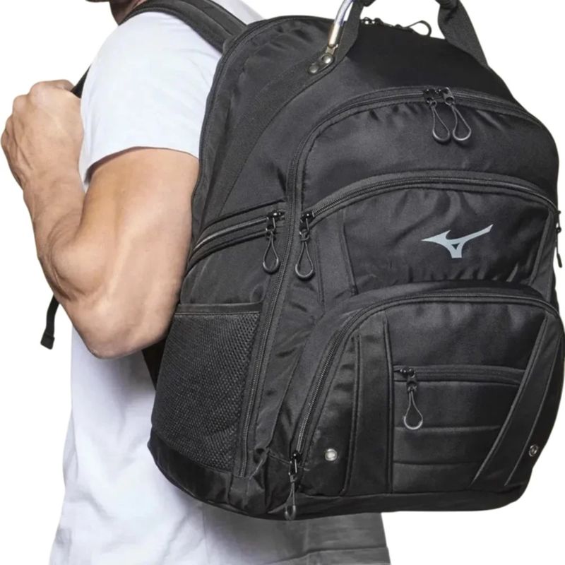 mochila-mizuno-manchester-18l-unissex-preta-cinza