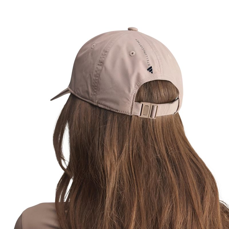 boné-adidas-stella-mccartney-feminino-marrom