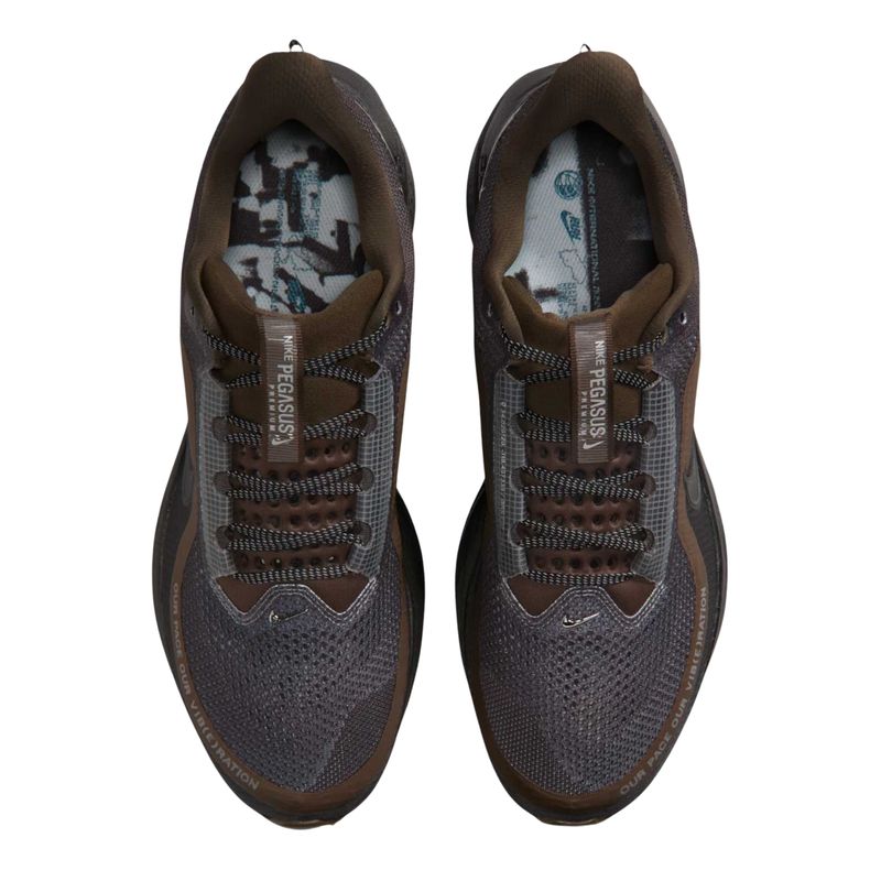 tênis-nike-pegasus-premium-masculino-cinza-marrom