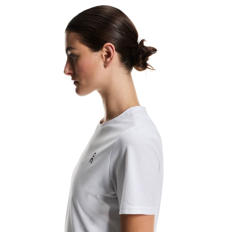 camiseta-on-court-t-feminina-branca