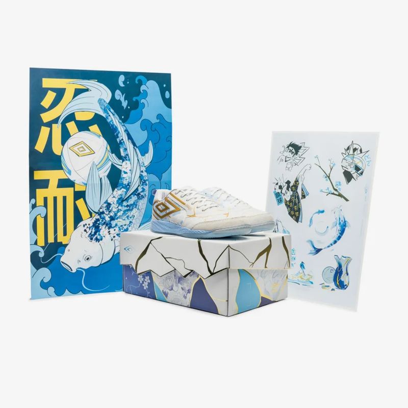 chuteira-futsal-umbro-pro-5-bump-kintsugi-unissex-branca-azul