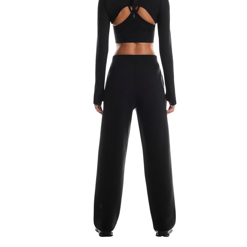 calça-on-running-focus-tech-sweatpants-feminina-preta