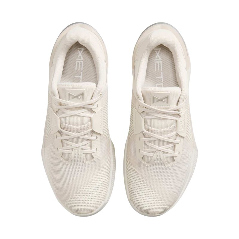 tênis-nike-metcon-10-feminino-bege