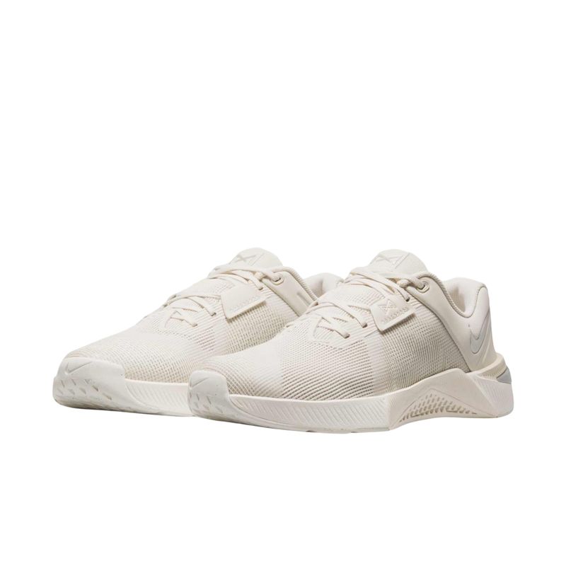 tênis-nike-metcon-10-feminino-bege