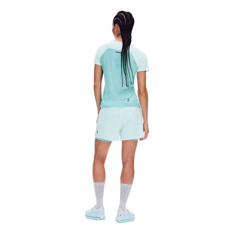 camiseta-on-performance-t-feminina-azul-claro