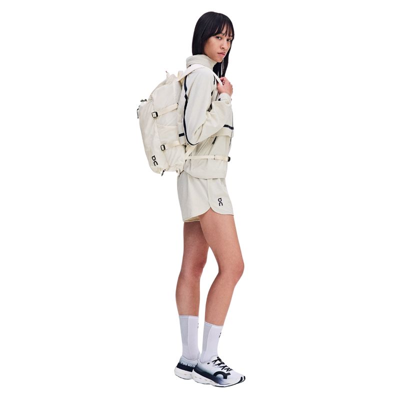 mochila-on-speed-pack-18l-lite-unissex-bege