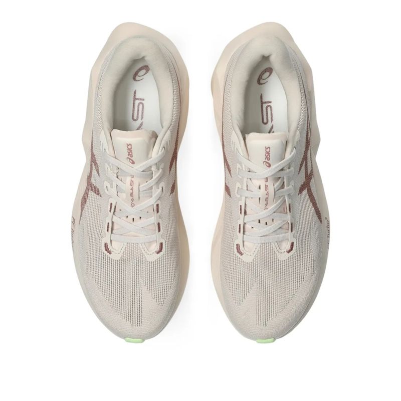 tênis-asics-novablast-6-feminino-bege