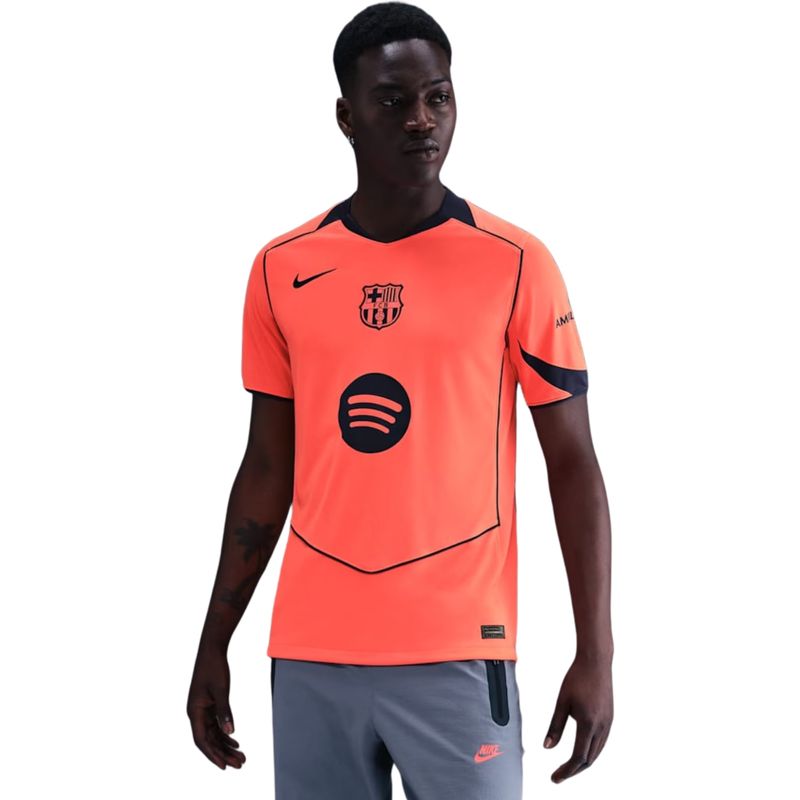 camisa-barcelona-iii-25-26-nike-total-90-torcedora-pro-masculina-laranja