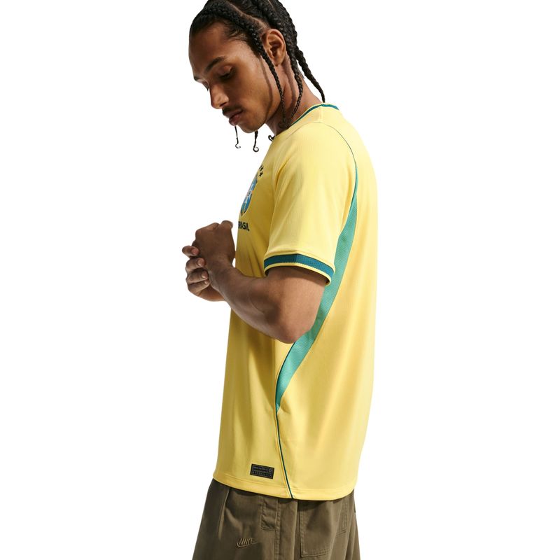 camisa-brasil-i-2026-nike-cbf-torcedor-pro-masculina-amarela