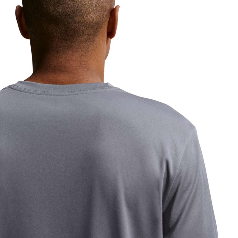 camiseta-dri-fit-nike-flex-masculina-cinza