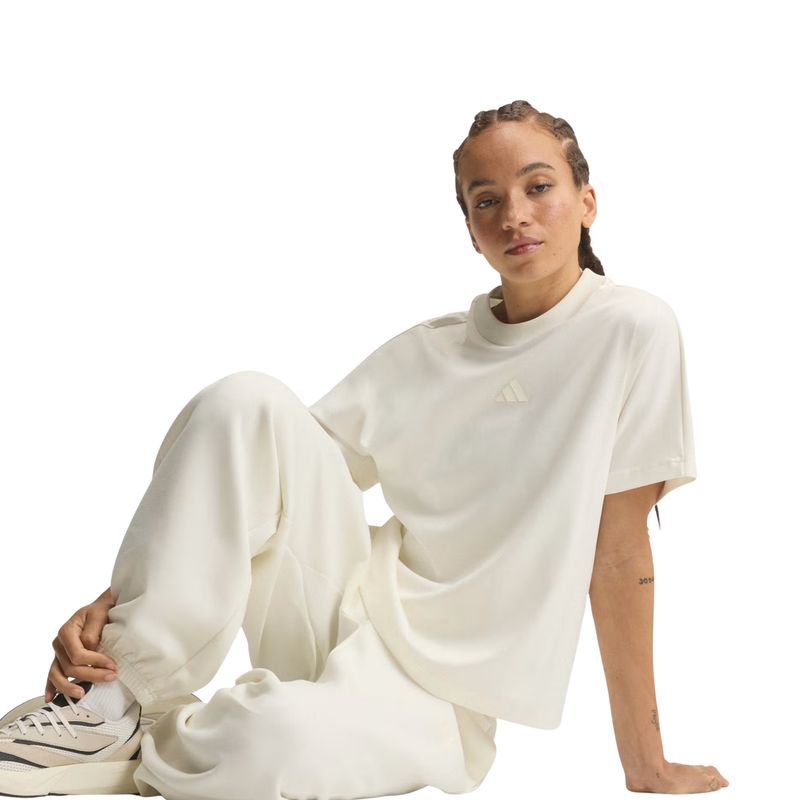camiseta-adidas-soft-lux-feminina-off-white