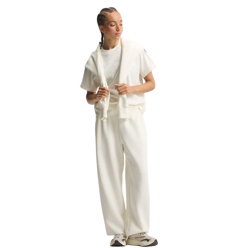 camiseta-adidas-soft-lux-feminina-off-white