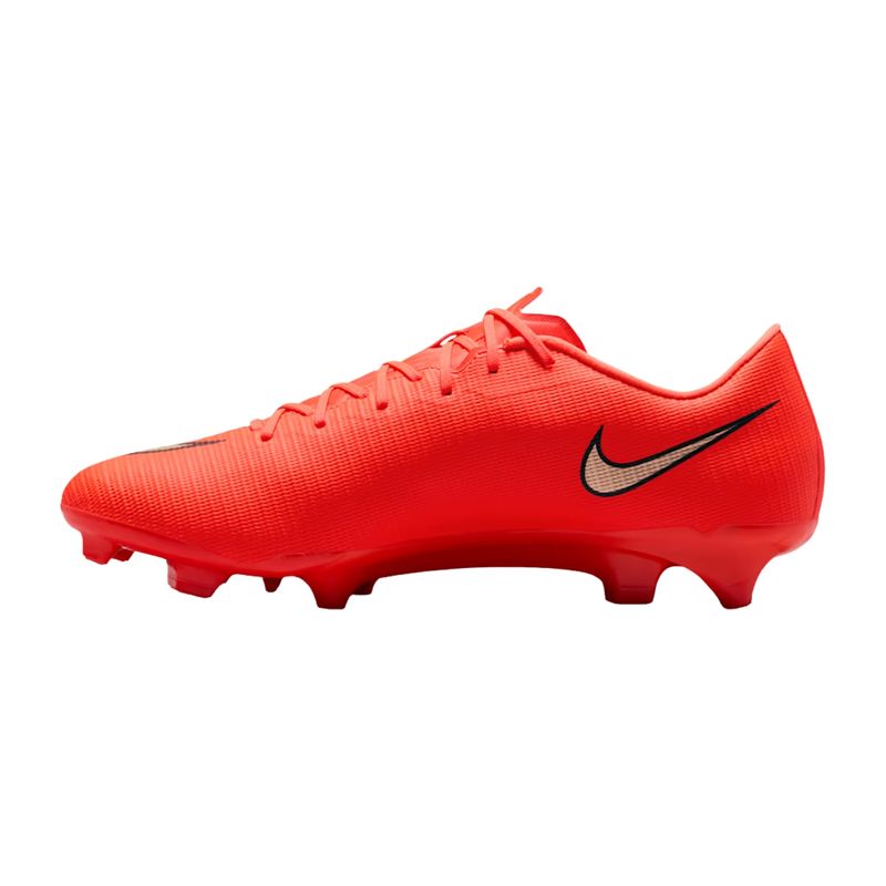 chuteira-campo-nike-mercurial-vapor-17-academy-masculina-vermelha