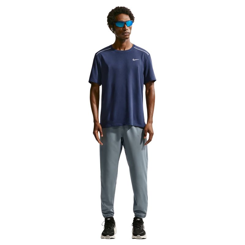 camiseta-dri-fit-nike-uv-miler-masculina-azul-escuro