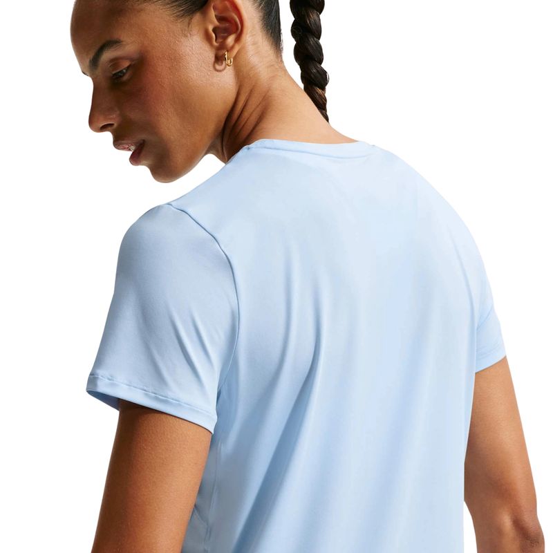 camiseta-nike-dri-fit-one-slim-feminina-azul-claro