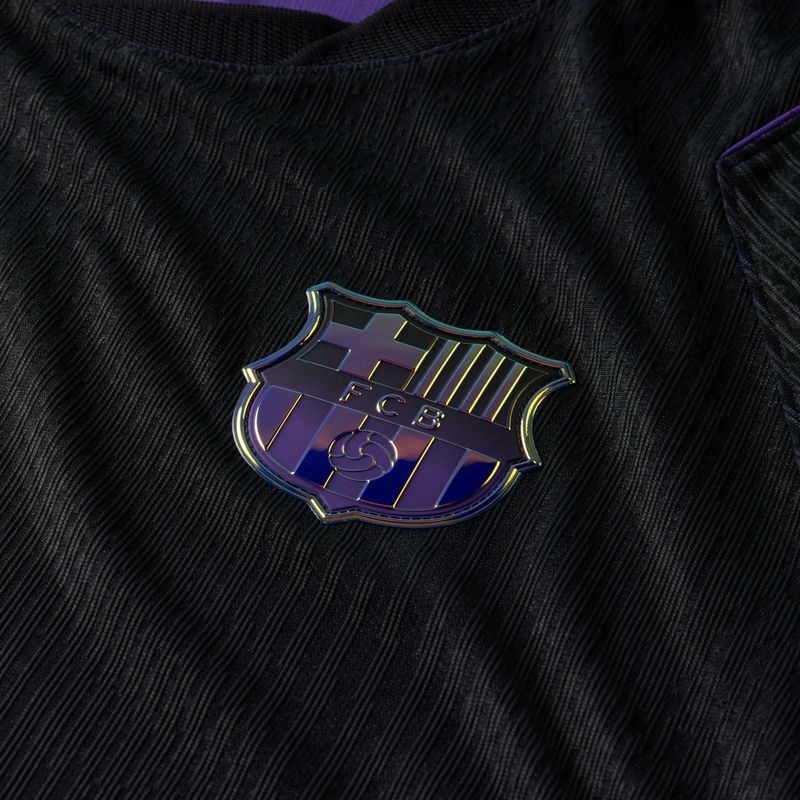 camisa-barcelona-ii-26-27-nike-jogador-masculina-roxa