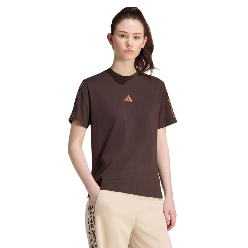 camiseta-adidas-estampa-animal-seasonal-essentials-feminina-marrom
