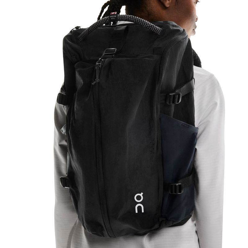 mochila-on-running-speed-30l-unissex-preta